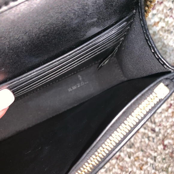 Fendi Wallet on Chain - Picture 7 of 8